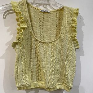 Zara Ruffle knit Sweater Size L